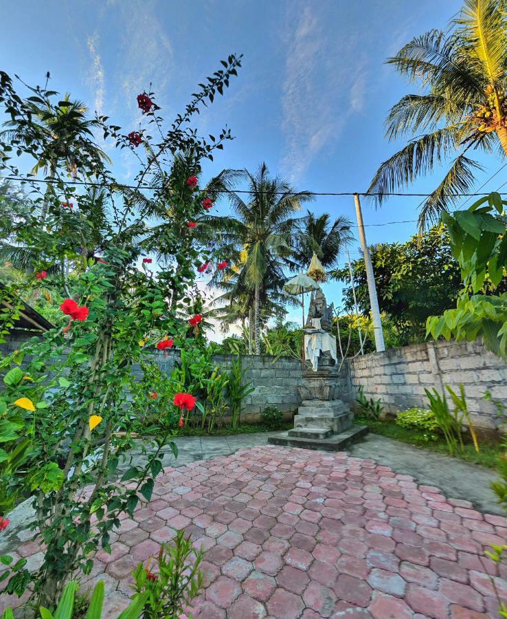 Serangan Inn Mimba Padangbai  Exterior photo